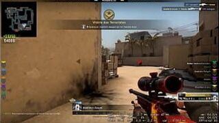 Заза поедает умы - порно видео