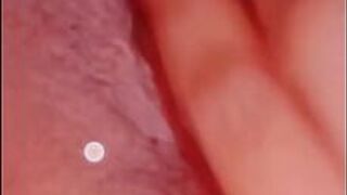 Моя киска такая горячая - порно видео