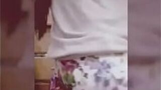 Моя девушка присылает мне видео с раздеванием - порно видео