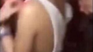 Мамадинг - Дикие девушки в Испании (Магалуф) - порно видео